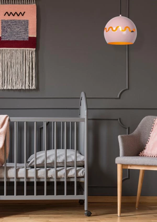 Lucide CORENTIN - Hanglamp Kinderkamer - Ø 28 cm - 1xE27 - Roze - sfeer 1